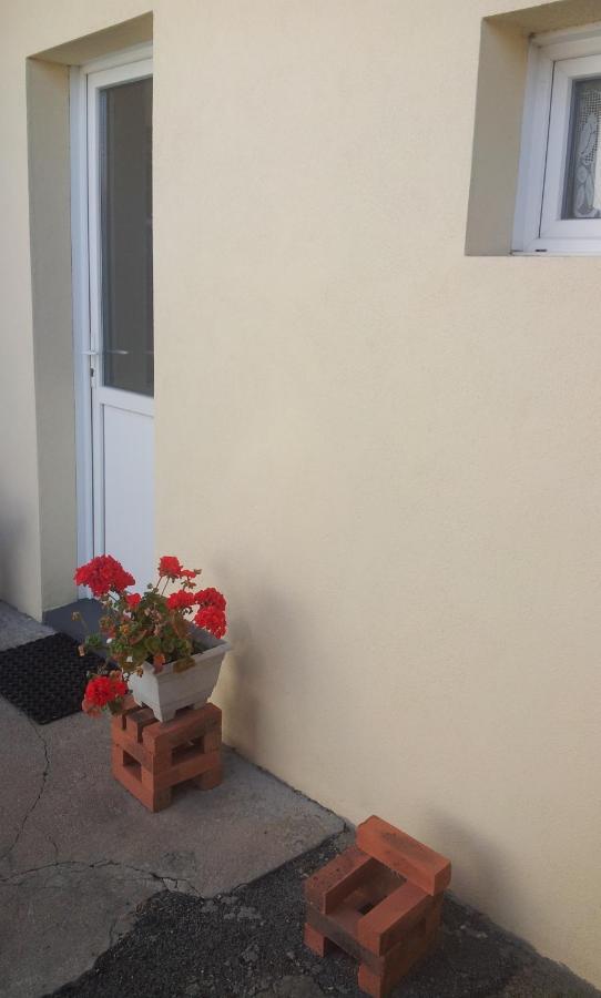Pasteur Lägenhet Cholet Exteriör bild